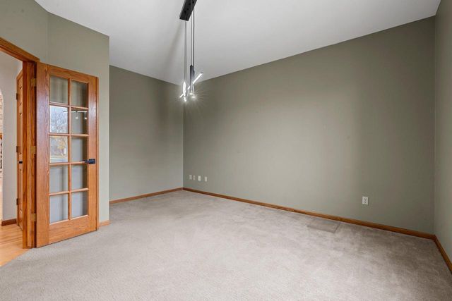 940 Wylde Oak DRIVE, Oshkosh, WI 54904