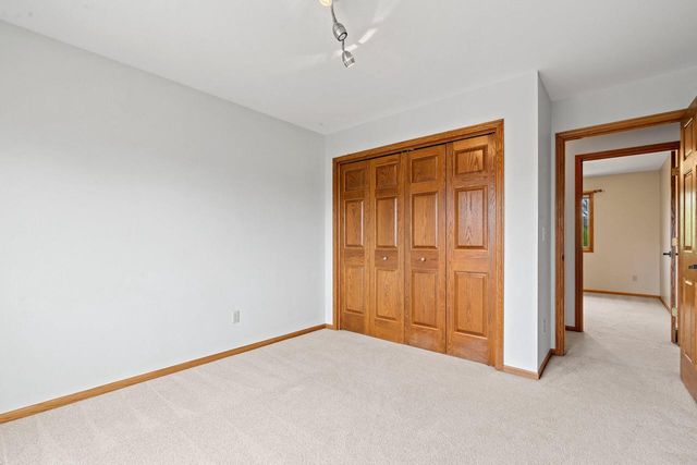 940 Wylde Oak DRIVE, Oshkosh, WI 54904