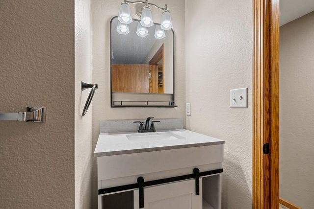 940 Wylde Oak DRIVE, Oshkosh, WI 54904