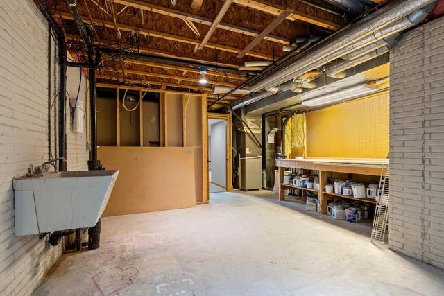 940 Wylde Oak DRIVE, Oshkosh, WI 54904