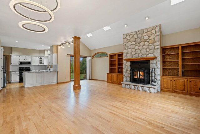 940 Wylde Oak DRIVE, Oshkosh, WI 54904