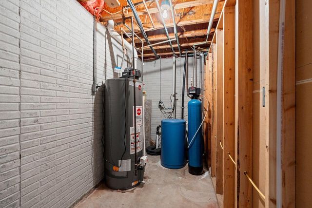 940 Wylde Oak DRIVE, Oshkosh, WI 54904