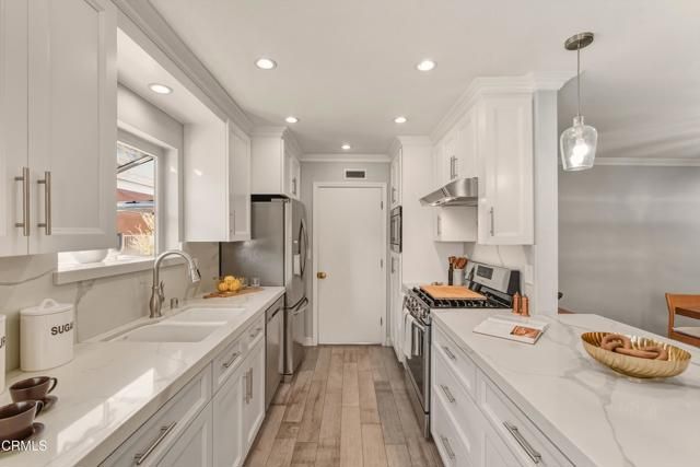 514 E Moorehaven Drive, Carson, CA 90746