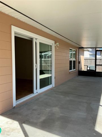 5821 TAYWOOD DRIVE, Tampa, FL 33624