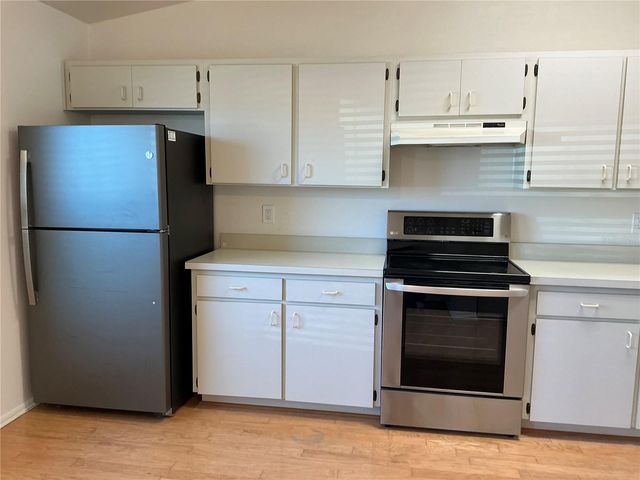 5821 TAYWOOD DRIVE, Tampa, FL 33624