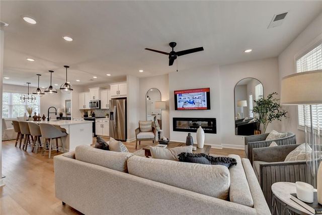 1927 Audra Alley, Kennesaw, GA 30144