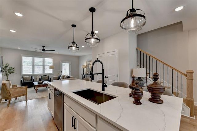 1927 Audra Alley, Kennesaw, GA 30144