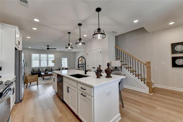 1927 Audra Alley, Kennesaw, GA 30144
