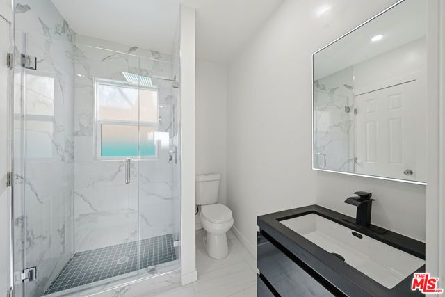 3020 W 12th Street 3030, Los Angeles, CA 90006