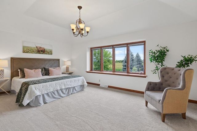 N27W30818 Golf Hills DRIVE, Pewaukee, WI 53072