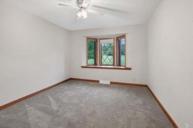 N27W30818 Golf Hills DRIVE, Pewaukee, WI 53072