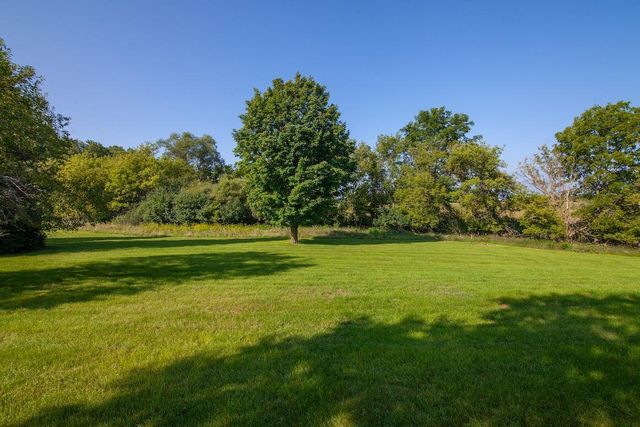 N27W30818 Golf Hills DRIVE, Pewaukee, WI 53072