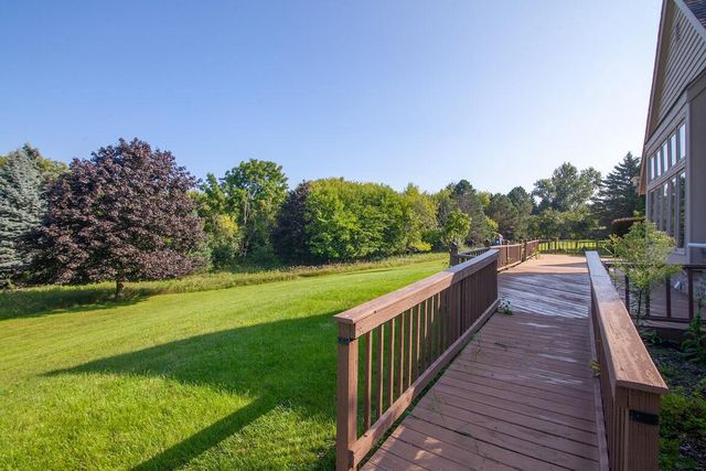 N27W30818 Golf Hills DRIVE, Pewaukee, WI 53072