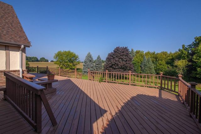N27W30818 Golf Hills DRIVE, Pewaukee, WI 53072