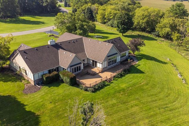 N27W30818 Golf Hills DRIVE, Pewaukee, WI 53072