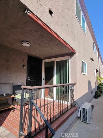 427 Thompson 2, Glendale, CA 91201