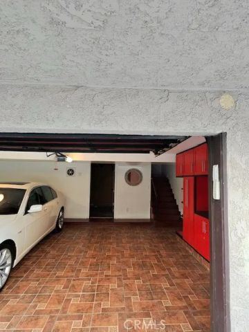 427 Thompson 2, Glendale, CA 91201