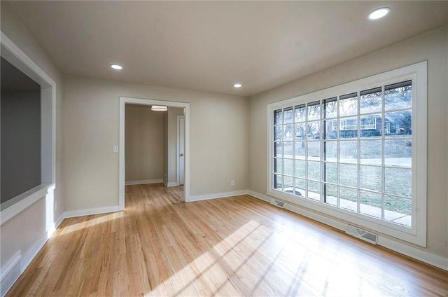 9919 High Drive, Leawood, KS 66206