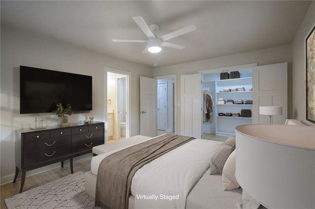 9919 High Drive, Leawood, KS 66206