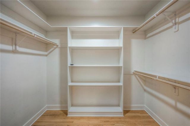 9919 High Drive, Leawood, KS 66206