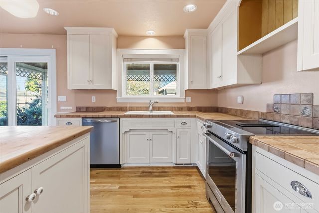 3008 Garfield Street, Longview, WA 98632