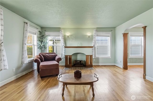 3008 Garfield Street, Longview, WA 98632