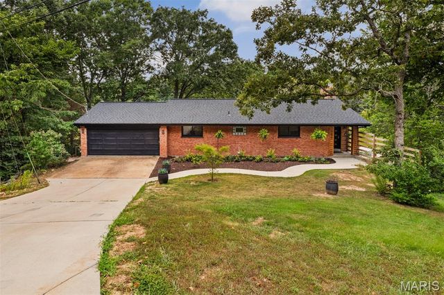7427 Woodland Drive, Cedar Hill, MO 63016