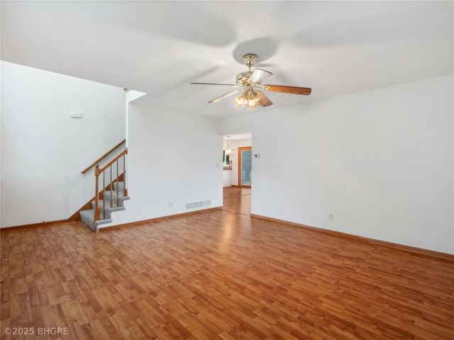 1308 9th Avenue Place SE, Altoona, IA 50009