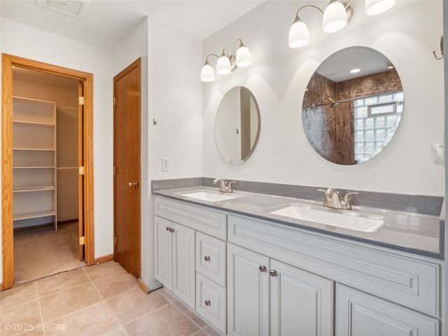 1308 9th Avenue Place SE, Altoona, IA 50009