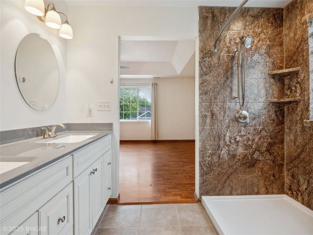 1308 9th Avenue Place SE, Altoona, IA 50009
