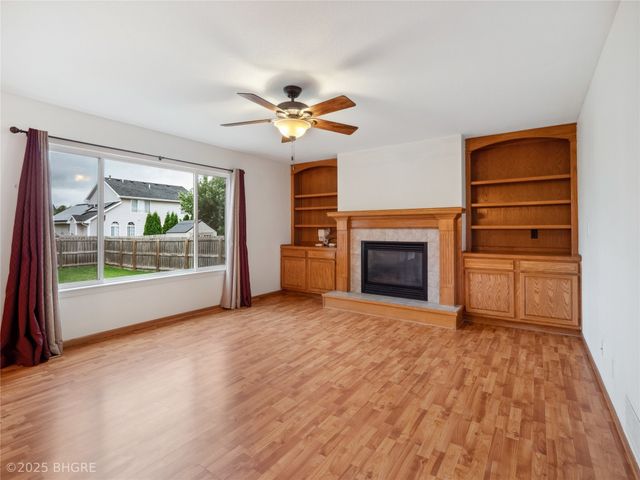 1308 9th Avenue Place SE, Altoona, IA 50009