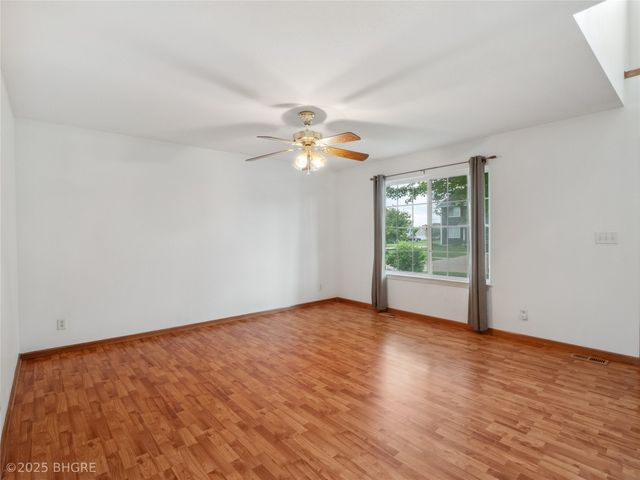1308 9th Avenue Place SE, Altoona, IA 50009