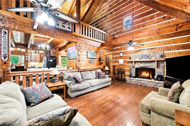 116 Hidden Cove Drive, Ball Ground, GA 30107
