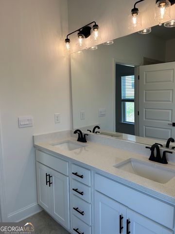 1409 Barrington Place Terrace, Macon, GA 31220