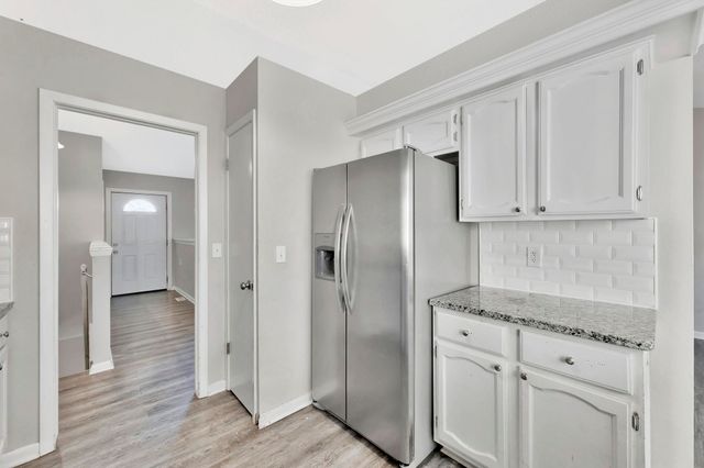 318 S COUNTRYSIDE, Andover, KS 67002