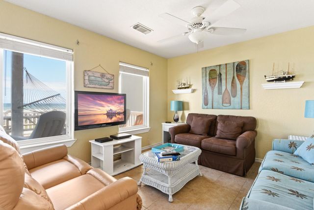 115 Southwind Drive, Surfside Beach, TX 77541