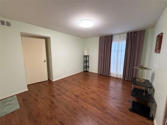 6602 Harbor Town Drive 308, Houston, TX 77036