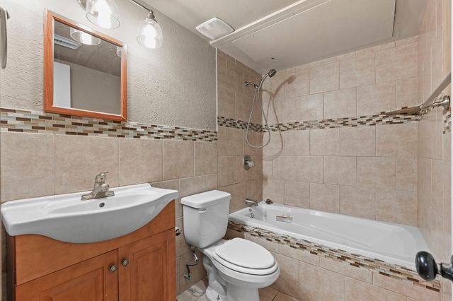 1322 Clark Trail, Grand Prairie, TX 75052