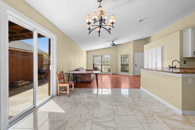 1322 Clark Trail, Grand Prairie, TX 75052