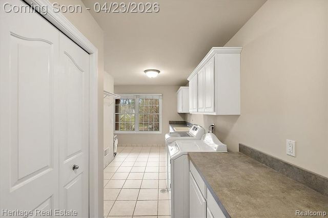1562 Eagle Trail, Oxford, MI 48371