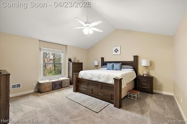1562 Eagle Trail, Oxford, MI 48371