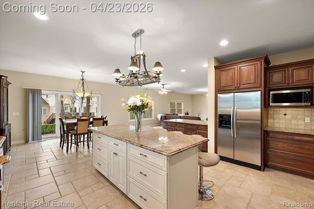 1562 Eagle Trail, Oxford, MI 48371