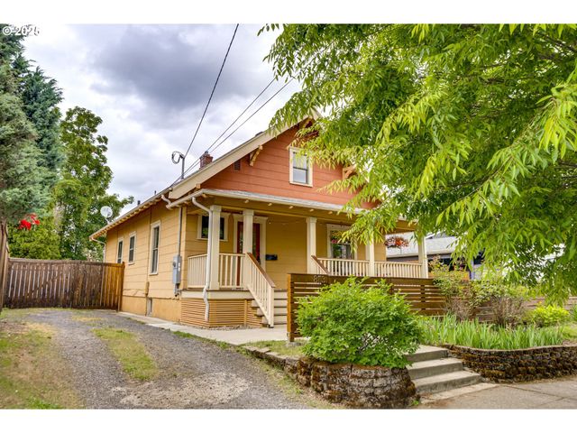8113 Se MORRISON St, Portland, OR 97215