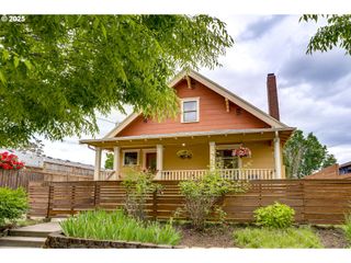 8113 Se MORRISON St, Portland, OR 97215