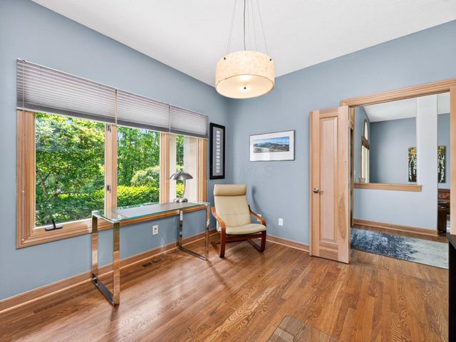 9750 Erin Woods Drive, Dublin, OH 43017