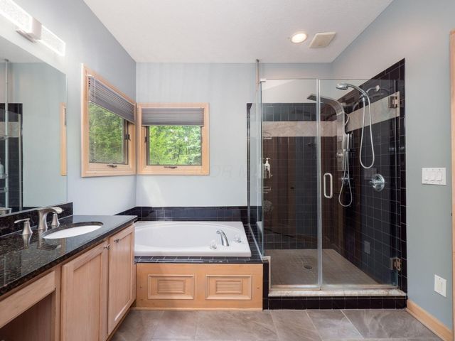 9750 Erin Woods Drive, Dublin, OH 43017