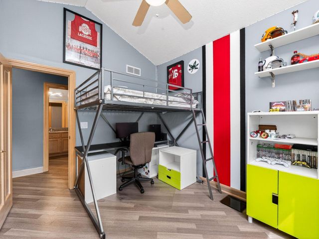 9750 Erin Woods Drive, Dublin, OH 43017