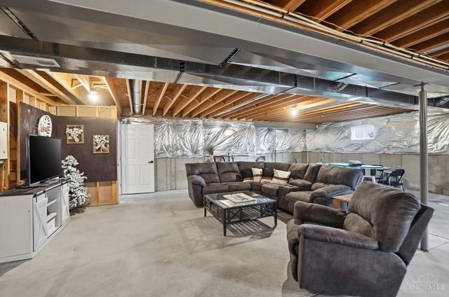 7943 Peaceful Way, Liberty Twp, OH 45044