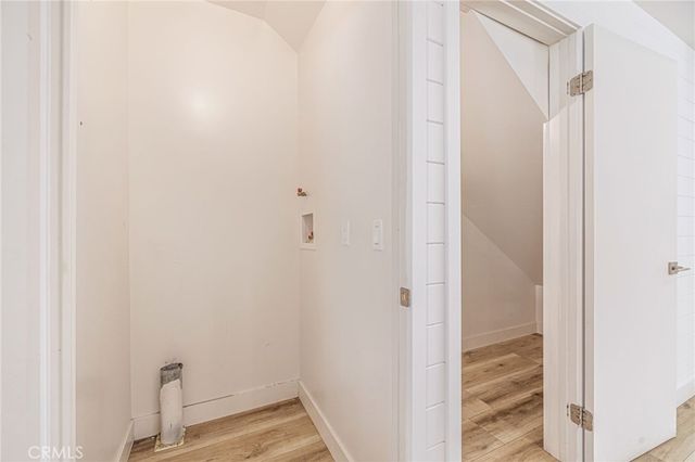 14662 W Sara Lane, Panorama City, CA 91402