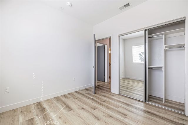 14662 W Sara Lane, Panorama City, CA 91402